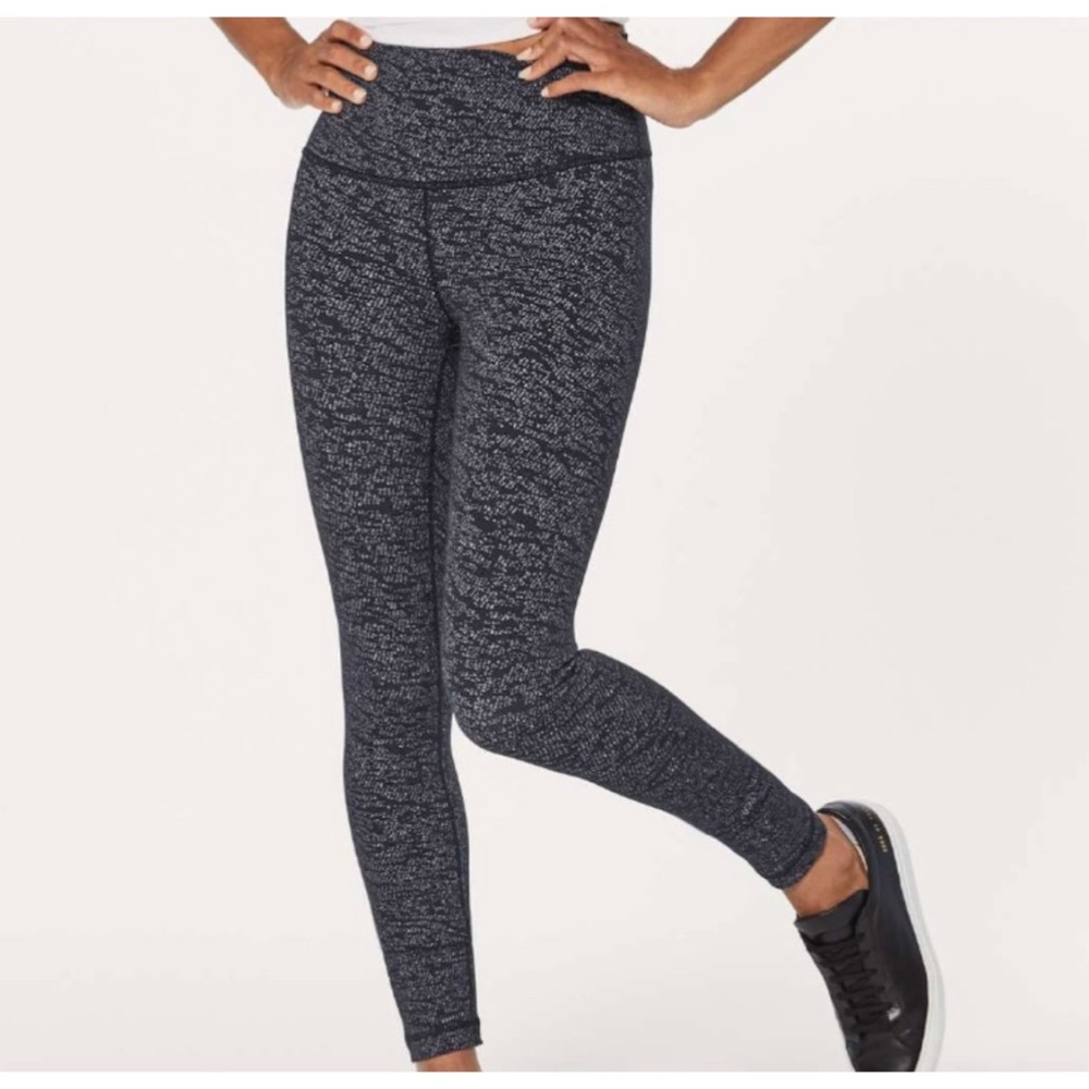 High Rise Wunder Under Luon Frayed Camo 7/8 Tight